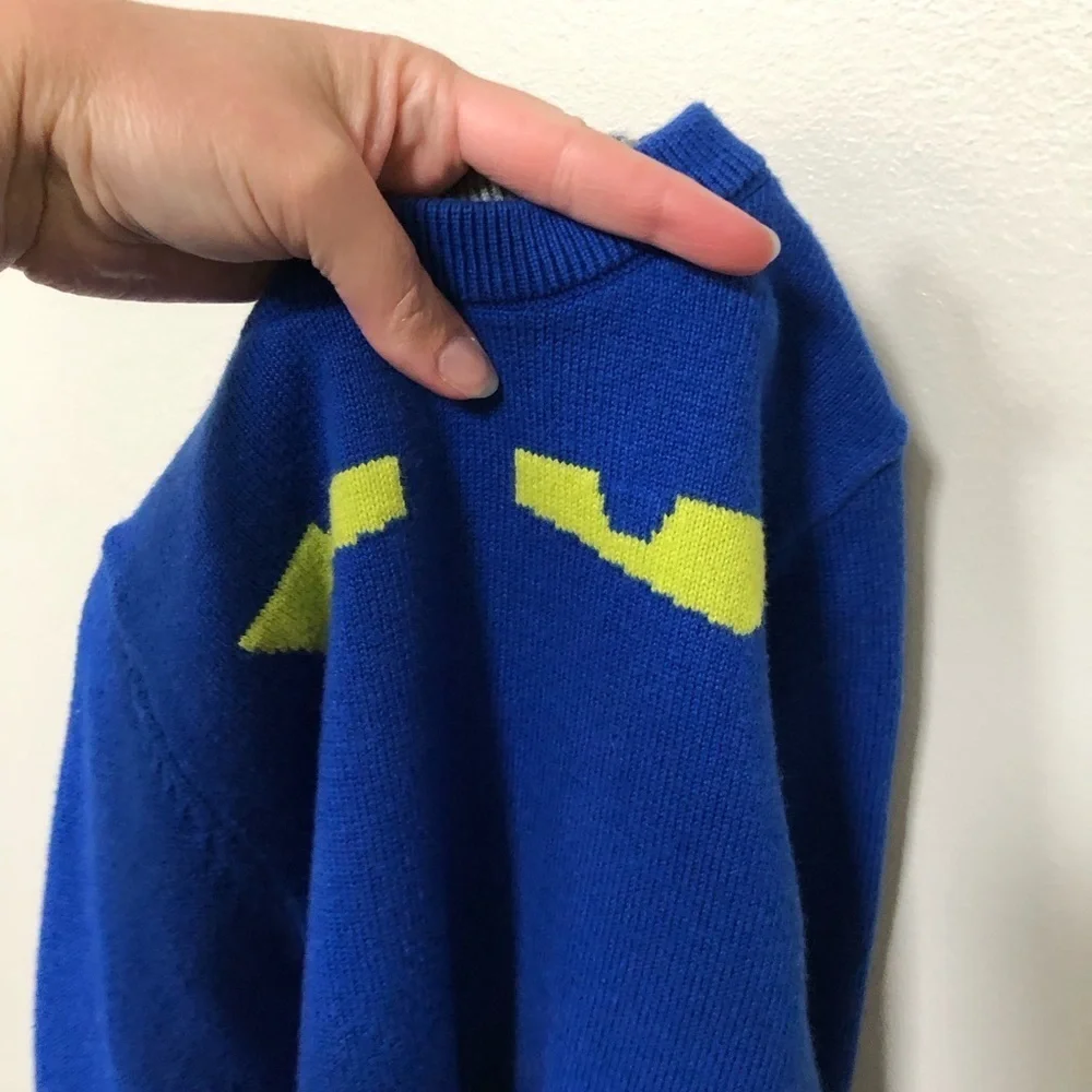 baby Gap Toddler Boy 2/2T Intarsia Graphic Haunted Eyes Crewneck Sweater in Blue
